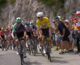 Tadej Pogacar e Nicolas Prodhomme al Tour de France - &copy; Screenshot Eurosport