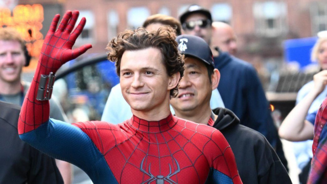 Nuovo sguardo al costume di Spider-Man di Tom Holland : r ... &copy; Creative Commons