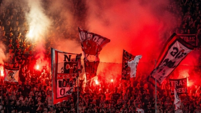 Tifosi allo stadio @ Immagine I.A.