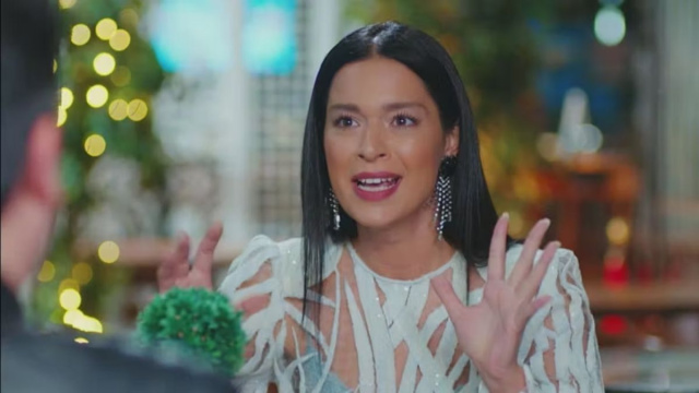 Zehra in una scena di Forbidden Fruit &copy; Mediaset.