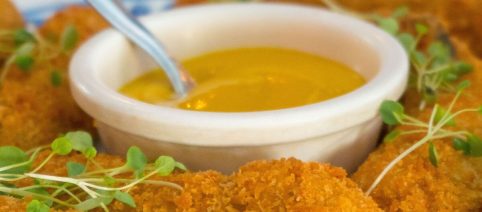 Polpette di patate alici e mandorle un antipasto sfizioso
