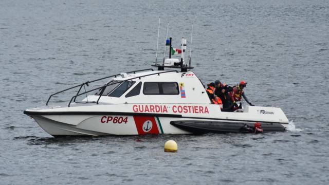 Esercitazione aeronavale sul lago Maggiore &ndash; VareseInLuce.it &copy; Creative Commons