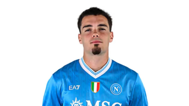 Miguel Guti&eacute;rrez Ortega con la maglia del Napoli.
