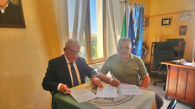 Roscigno Vecchia &egrave; viva&rdquo;: presentato il calendario degli eventi ... &copy; Creative Commons