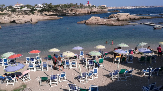 Lido della Guardia di Finanza di Siracusa  Isola di Sicilia ... &copy; Creative Commons