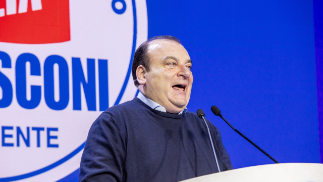 Martusciello ai segretari cittadini: &laquo;Oltre al casellario, ai ... &copy; Creative Commons