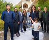 In foto il cast della soap opera &copy; Mediaset