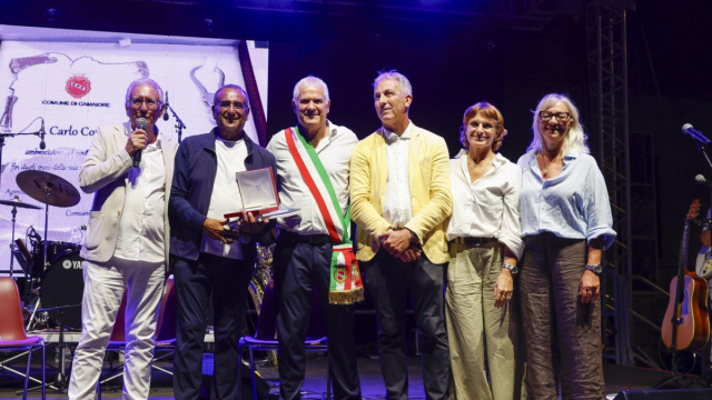 Carlo Conti diventa ambasciatore di Camaiore - gonews.it &copy; Creative Commons