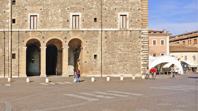 Palazzo Spada (Terni) - Wikipedia &copy; Creative Commons