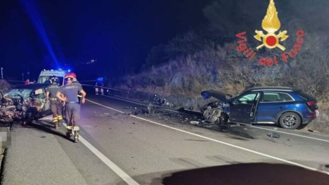 Incidente sulla Statale 106 &copy; Vigili del Fuoco