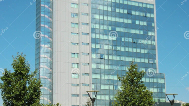 Palazzo Del Parlamento Del Kosovo Fotografia Stock Editoriale ... &copy; Creative Commons