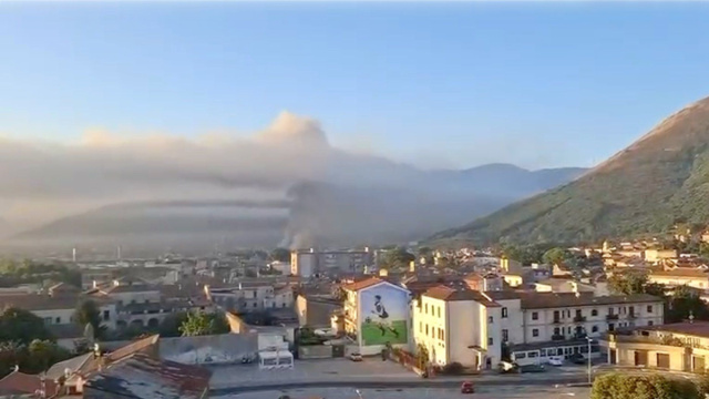 Incendio Airola, la Prefettura di Avellino convoca i Comuni della ... &copy; Creative Commons