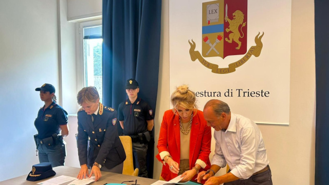 La Polizia di Stato e l'Azienda Sanitaria Universitaria Giuliano ... &copy; Creative Commons