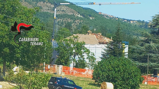 20 candelotti di esplosivo rinvenuti in un edificio a Civitella ... &copy; Creative Commons
