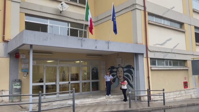 ANCONA, LE SCUOLE PODESTI RIAPRONO DOPO IL SISMA &copy; Creative Commons