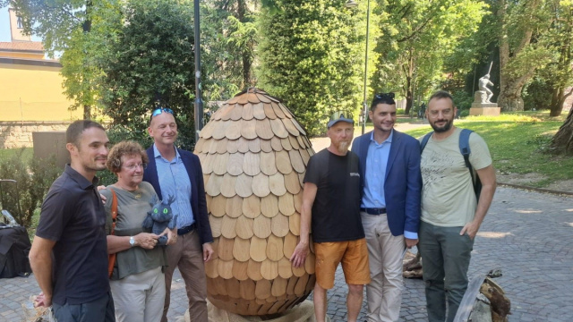 A Trento l'opera &ldquo;Scaglie di vita&rdquo; di Marco Martalar: un'installazione ... &copy; Creative Commons