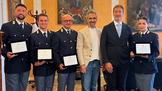 Encomio del Sindaco Vesprini ai poliziotti che salvarono una donna ... &copy; Creative Commons