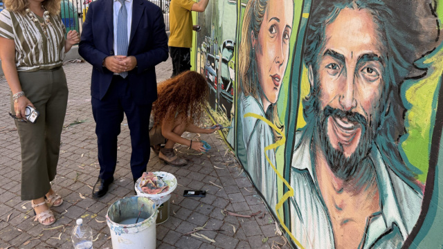IL COMUNE COMUNICA - Ripristinato il murale di Parco Maugeri ... &copy; Creative Commons