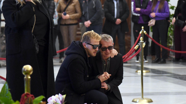 Maurizio Costanzo, il saluto degli amici: da Fiorello a Venier e ... &copy; Creative Commons