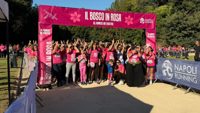 Bosco in Rosa: mille donne per i progetti del Santobono tra ... &copy; Creative Commons