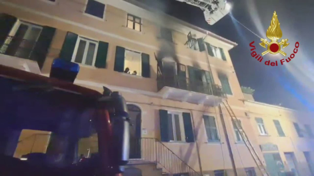 Incendio in Via Majorana a Genova, in salvo i due occupanti ... &copy; Creative Commons
