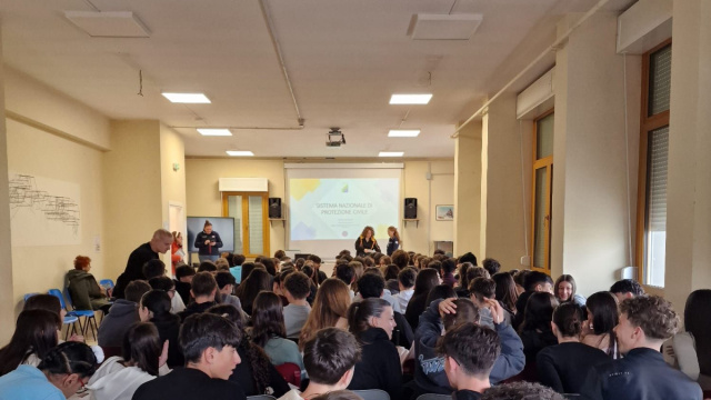 L'Agenzia di Protezione Civile della Regione Abruzzo incontra gli ... &copy; Creative Commons