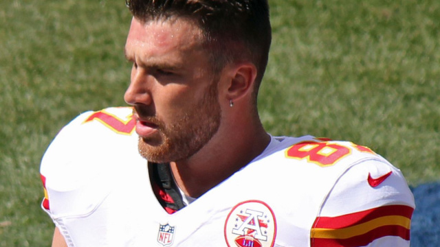 File:Travis Kelce.JPG - Wikipedia &copy; Creative Commons