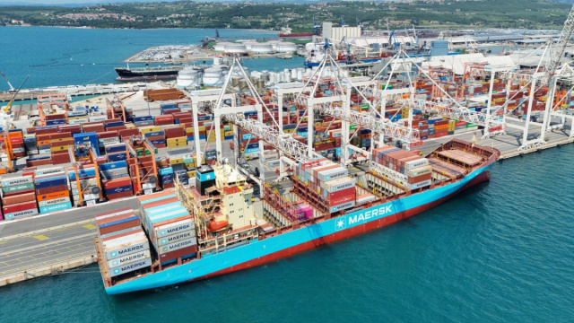 Nuovo servizio Maersk e ONE al porto di Capodistria - AdriaPorts &copy; Creative Commons