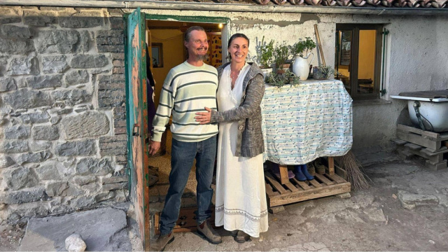 Offerto casolare gratis alla "Famiglia del bosco". Genitori ... &copy; Creative Commons