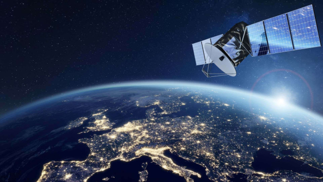 Orbita bassa: il nuovo campo di battaglia tra potenze spaziali ... &copy; Creative Commons