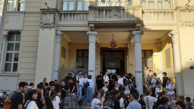 Primo giorno di scuola in Calabria, oltre 250mila studenti in ... &copy; Creative Commons