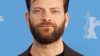 Alessandro Borghi, 40 anni: la felicità è negli affetti, non nel successo