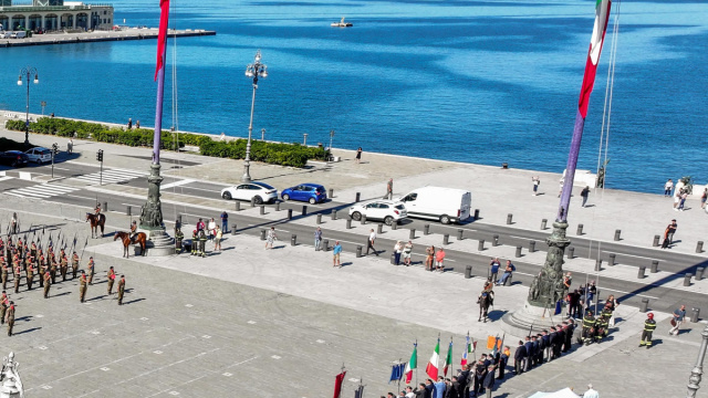 Trieste ricorda il brigadiere Giovanni Lanzillotto: svelata una ... &copy; Creative Commons
