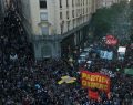 Argentina, università in piazza contro i tagli del governo Milei