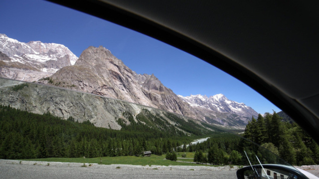 Arrivare in auto in Valle d'Aosta &copy; Creative Commons