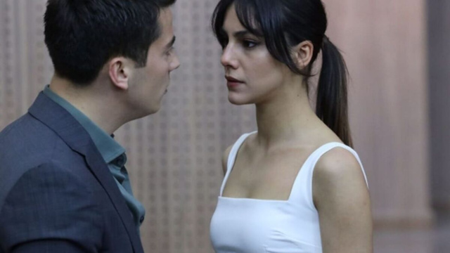 In foto i protagonisti di Far Away &copy; Mediaset