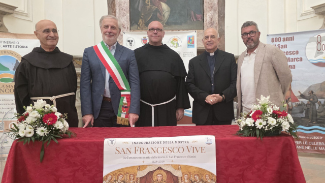 Inaugurata la mostra "San Francesco Vive" - Arcidiocesi di Ancona ... &copy; Creative Commons