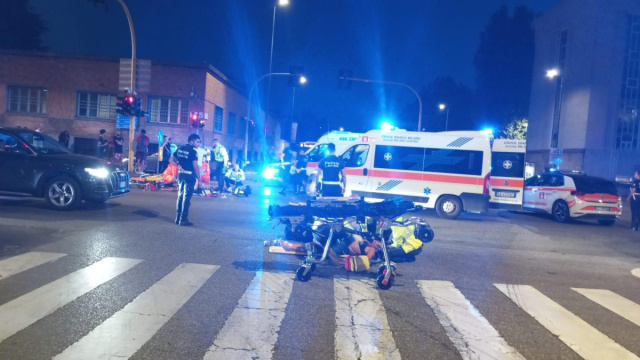 Milano, auto contro moto all'incrocio di via Antonini: gravemente ... &copy; Creative Commons