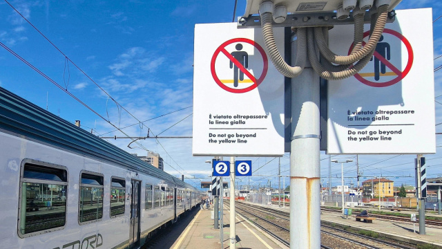 Milano, deraglia carro merci in stazione Greco Pirelli. Linea ... &copy; Creative Commons