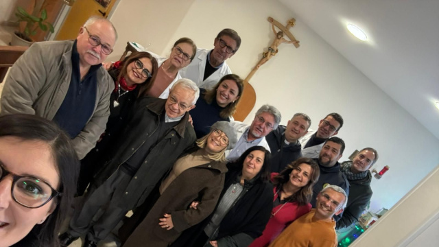 Mons. Alfano in visita all'ospedale San Leonardo di Castellammare ... &copy; Creative Commons