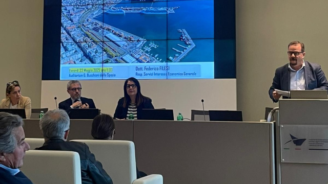 Rinnovabile (CER) del Porto della Spezia: progetto e strategie ... &copy; Creative Commons