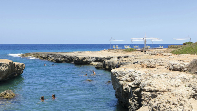 Spiaggia di Baia di Santa Lucia - trovaspiagge, portale delle ... &copy; Creative Commons
