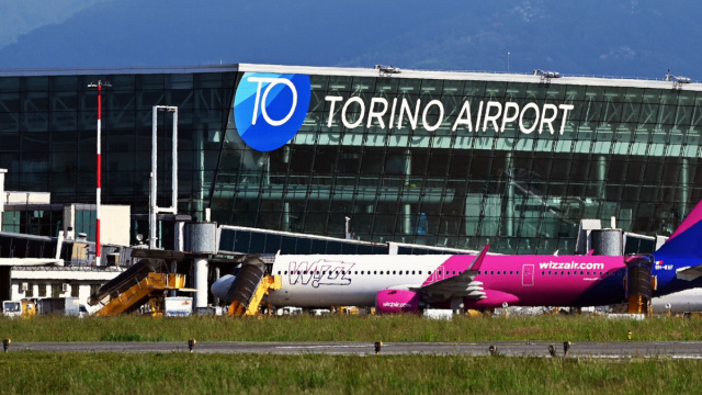 Partenze e arrivi voli Torino Airport  Orari voli aggiornati  SAGAT &copy; Creative Commons