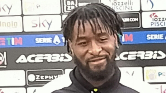Nzola allo Spezia nel 2020 - Wikimedia.