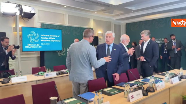 Tajani arriva alla riunione dei Ministri Ue a Wicklow in Irlanda ... &copy; Creative Commons