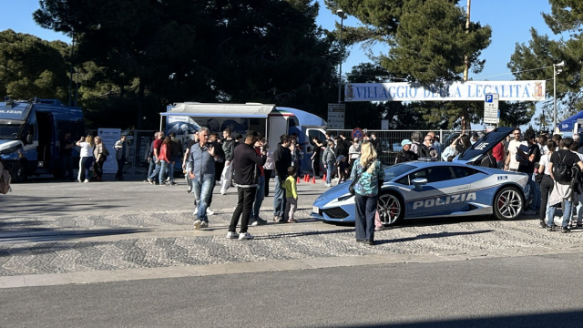 Villaggio della Legalit&agrave;: la Polizia di Stato tra la gente in ... &copy; Creative Commons
