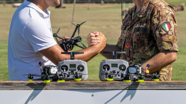 Esercito 1659 Drone Challenge&rdquo;, a Roma la prima gara di droni con ... &copy; Creative Commons