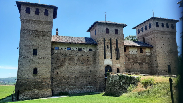 I castelli migliori nei dintorni di Cervere  komoot &copy; Creative Commons