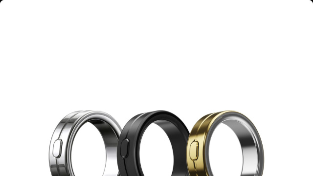 Vocci AI Context Ring &ndash; Wearable Voice Capture and Note-Taking Ring &copy; Creative Commons