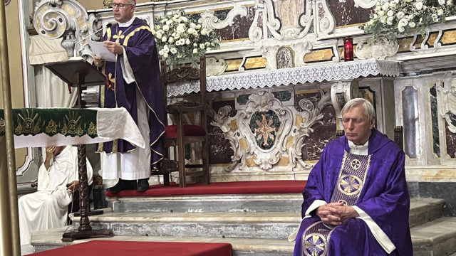 Crotone in preghiera per Denise Cosco con Mons. Torriani e Don ... &copy; Creative Commons